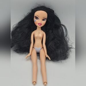 Bratz Fashion Pixiez Yasmin Doll